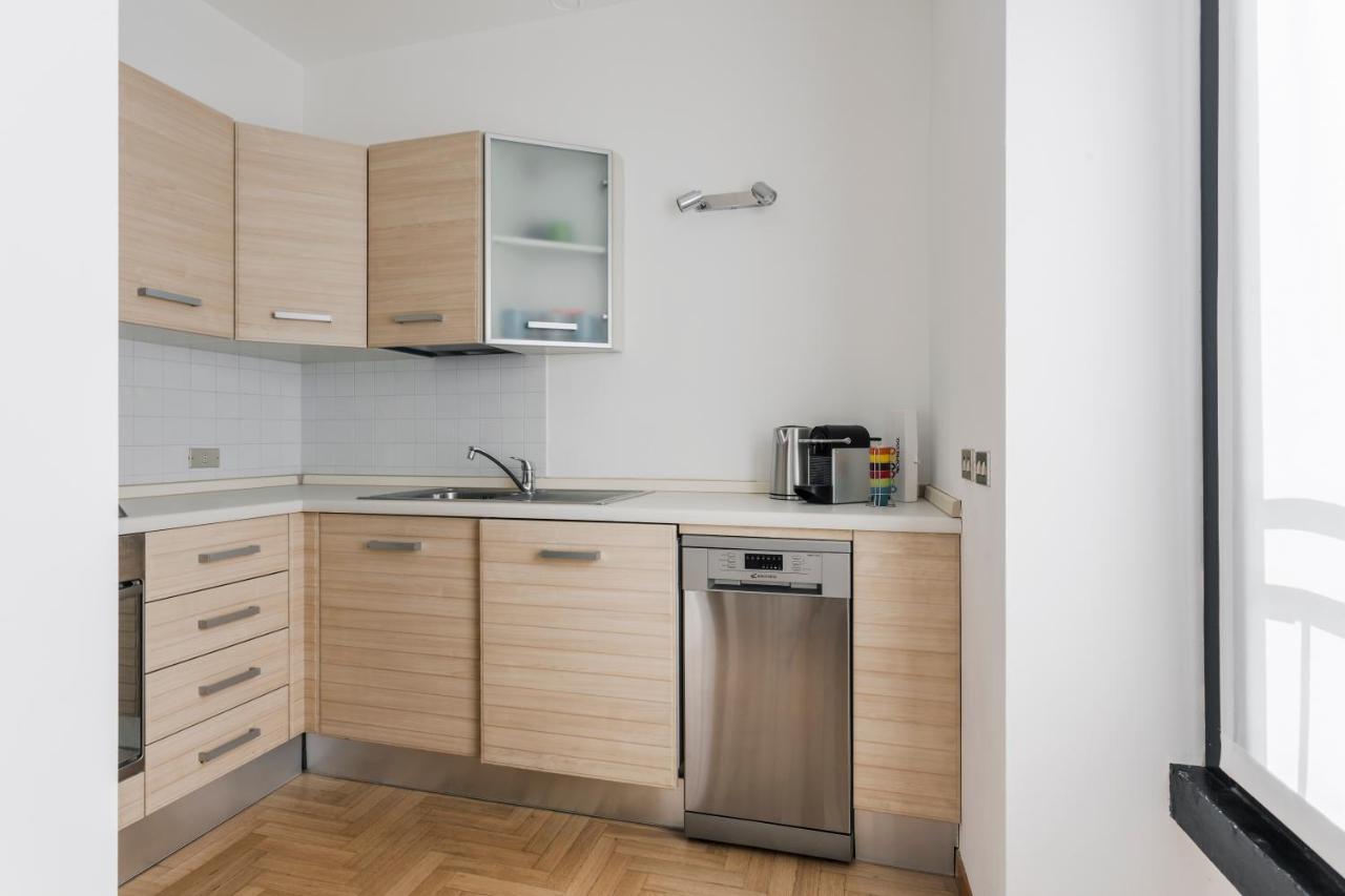 Living Brera, A Unique Experience - Vicolo Fiori Apartment Milan Exterior photo