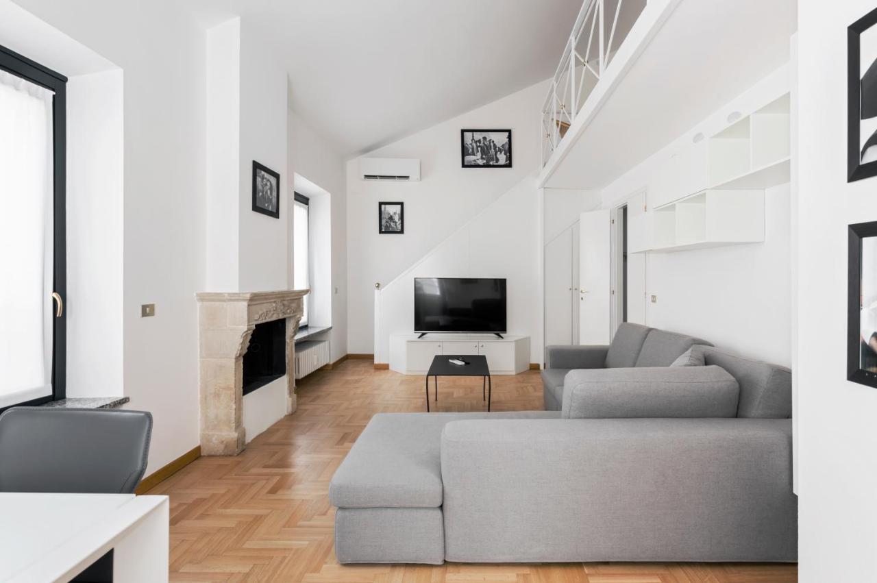 Living Brera, A Unique Experience - Vicolo Fiori Apartment Milan Exterior photo